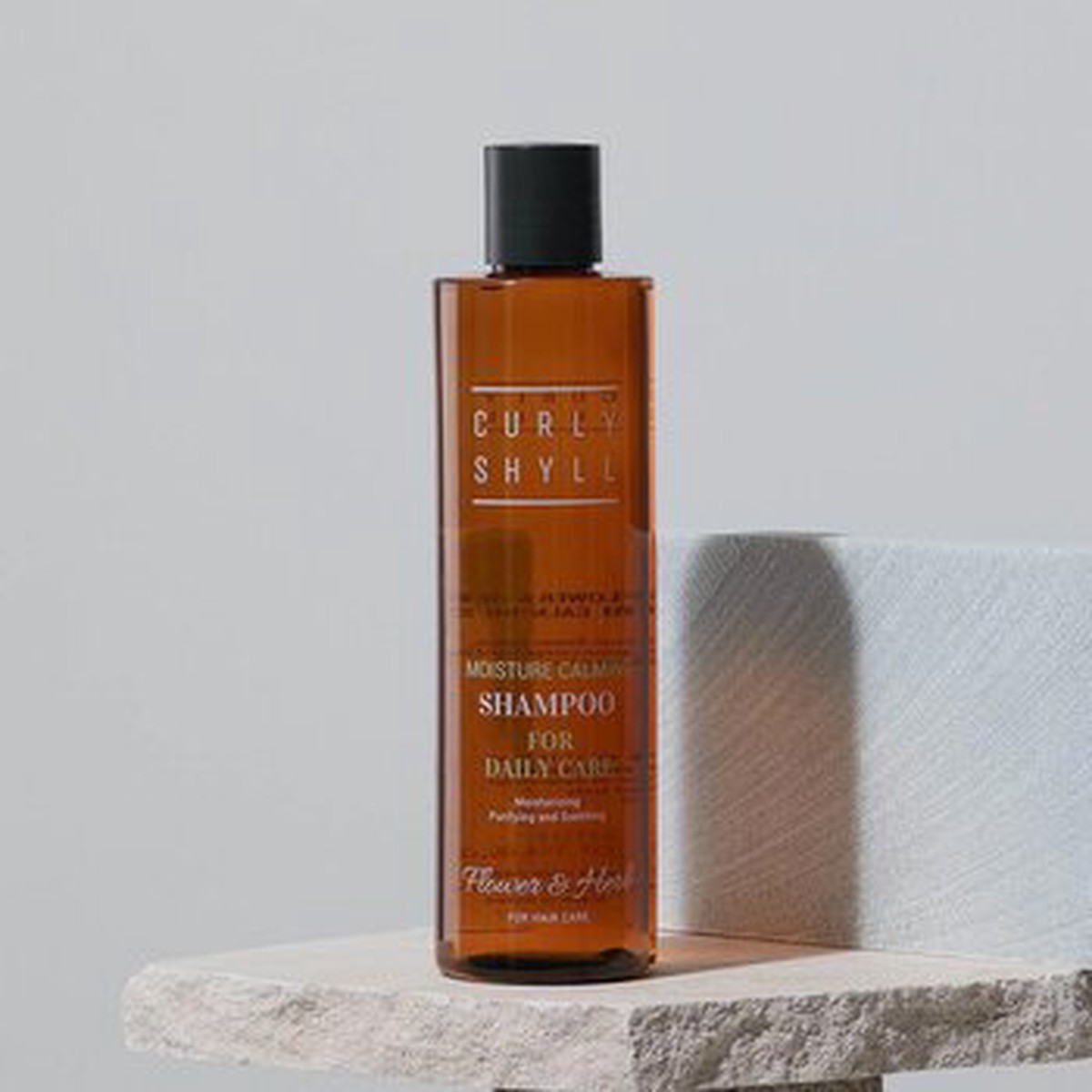 Curly Shyll (Flower Herb) Moisture Calming Shampoo (Purifying and Soothing) (exp date02MAY2024) 330ml